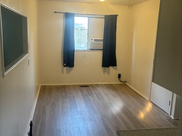 4052 Hill Ave — Photo 11