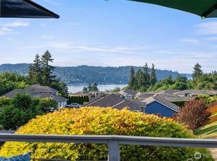650 Medallion Place E, Port Orchard, WA 98366