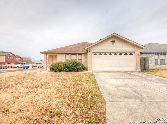 2nd image of 13107 Regency Way