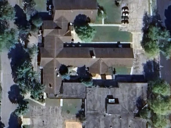 165 South CHET KRAUSE DRIVE #185, Iola, WI 54945