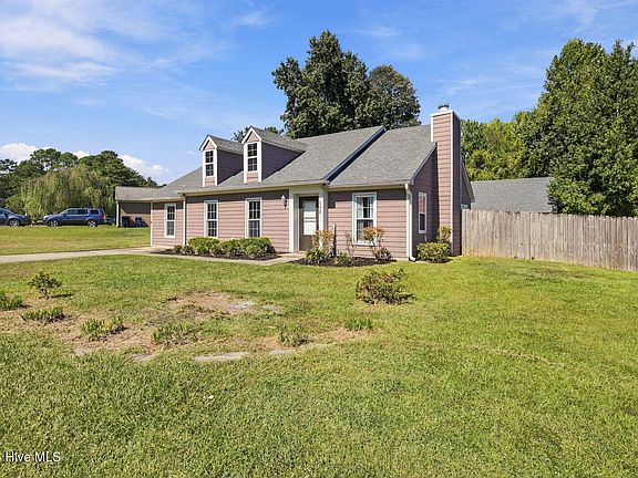 2nd image of 530 Shadowridge Road