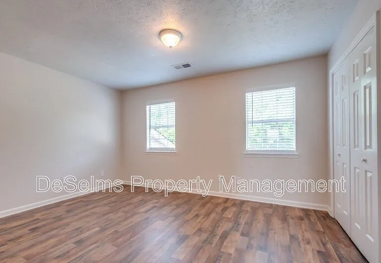 302 Ash Forge Dr — Photo 17