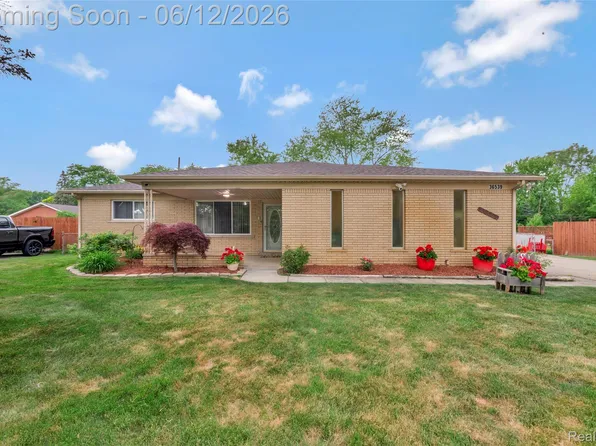 36539 Capper Dr, Clinton Township, MI 48035