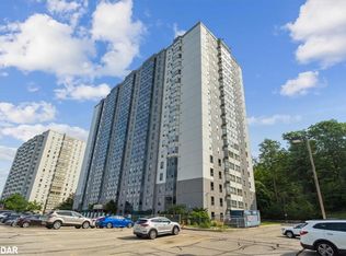 55 Green Valley Dr #801, Kitchener, ON N2P1Z6