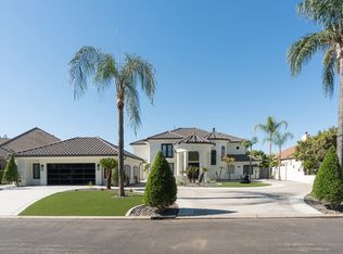 2589 W Lake Van Ness Cir, Fresno, CA 93711