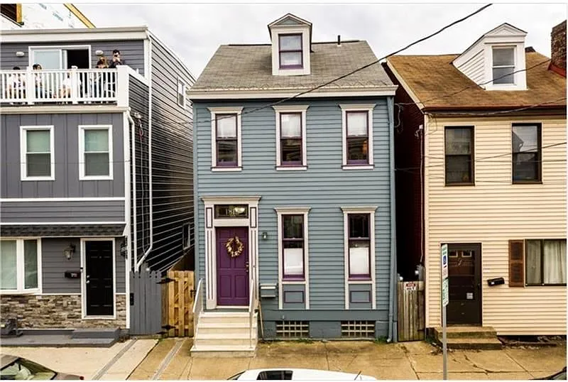1812 Wharton St photo 1
