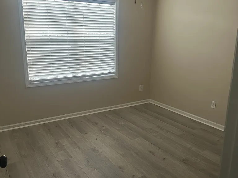 1112 Trinity St #812 — Photo 11