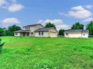 461 Eisenhower Rd, Denison, TX 75020