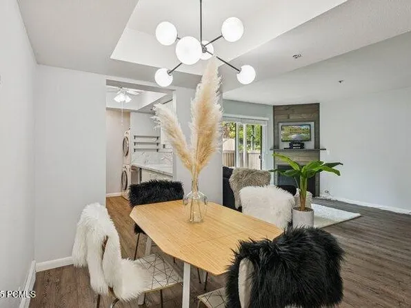 6851 N 2200 W APT 10G, Park City, UT 84098