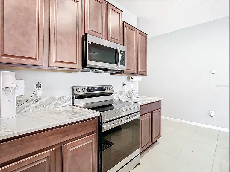 9614 Sage Creek Dr — Photo 26