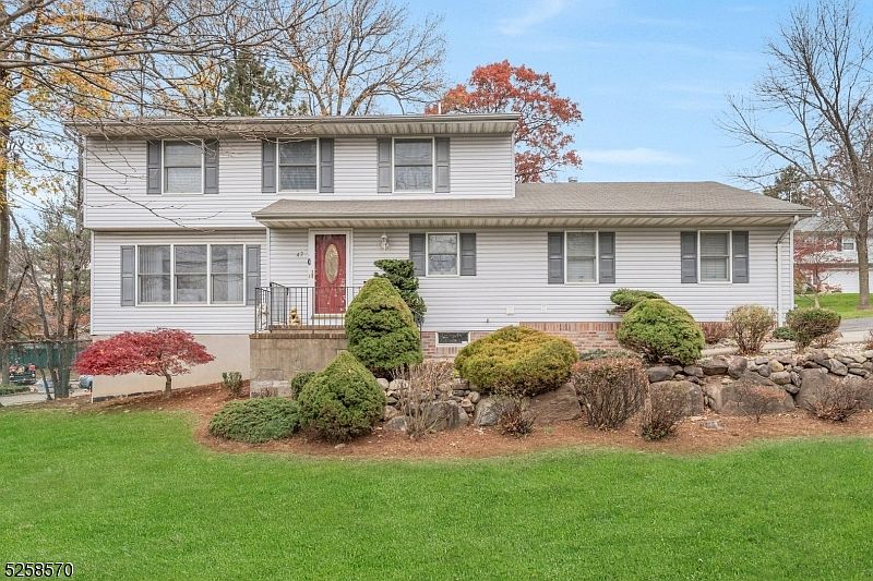 47 Century, Paramus, NJ 07652 Zillow