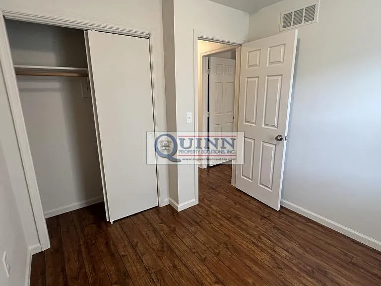 317 Willow Dr — Photo 12
