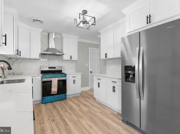 8334 Woodward St, Savage, MD 20763