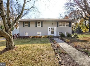 58 Valley Rd, Hummelstown, PA 17036