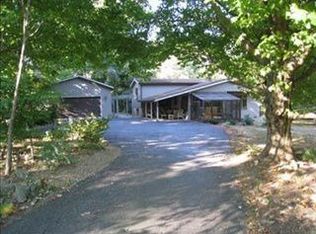 1121 E Willis Rd, New Albany, IN 47150