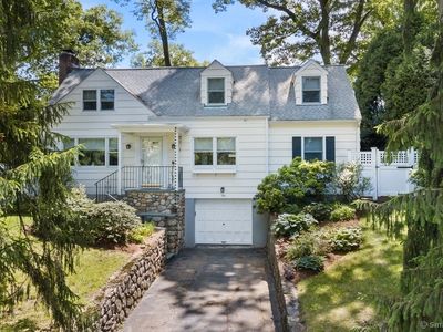 166 Dannell Drive, Stamford, CT, 06905