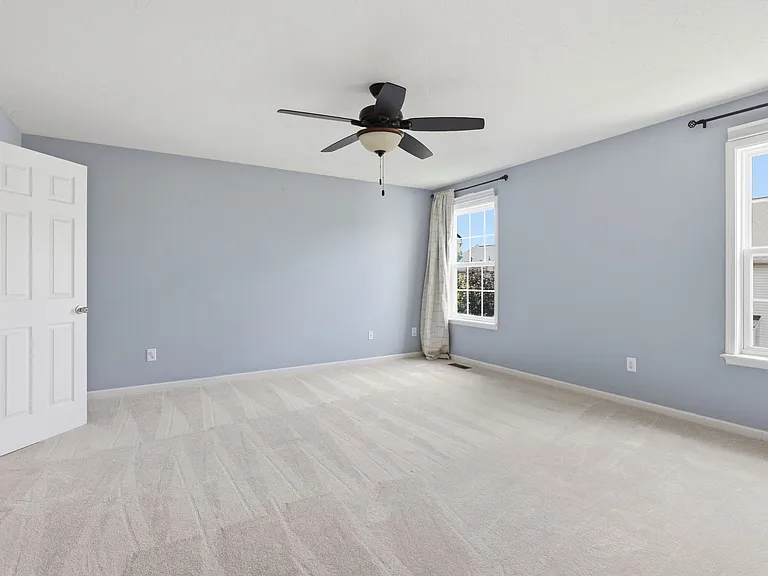 12250 Eddington Pl — Photo 24