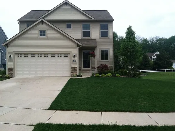 8437 Gilmore Ct, Jenison, MI 49428