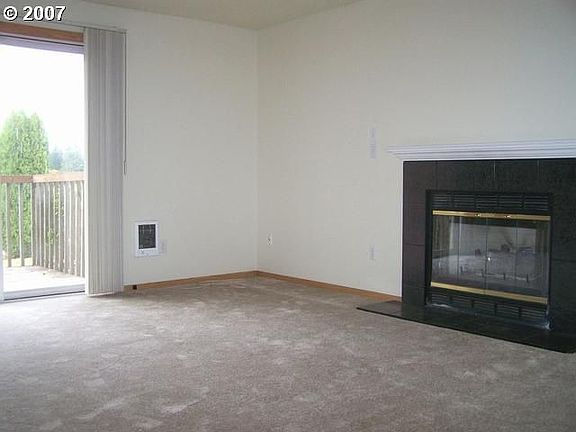 5th image of 4504 NE 98th Cir