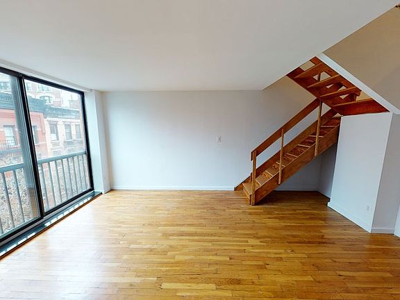 5th image of 10 Jones St APT 5G