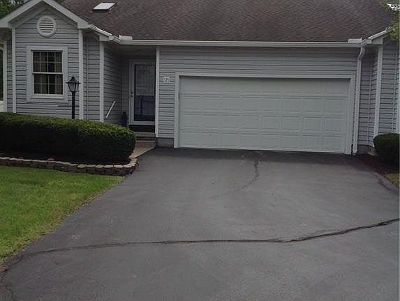 2nd image of 121 Greenfield Oval NW