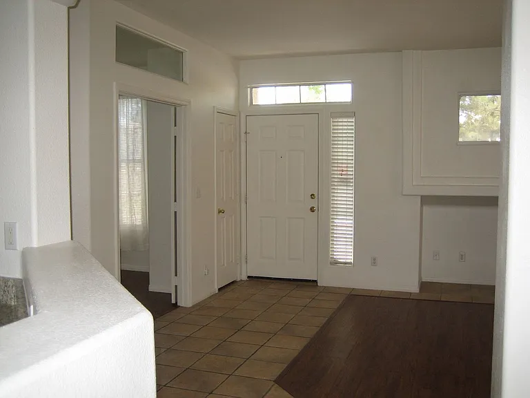 8046 Arcadian Ln — Photo 23