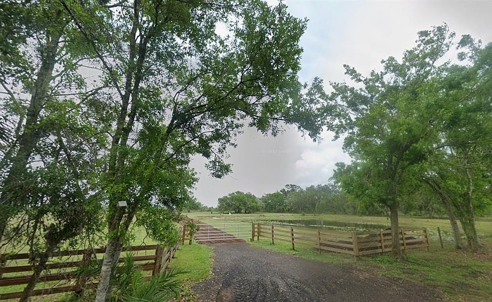 1st image of 7977 Barr Rd