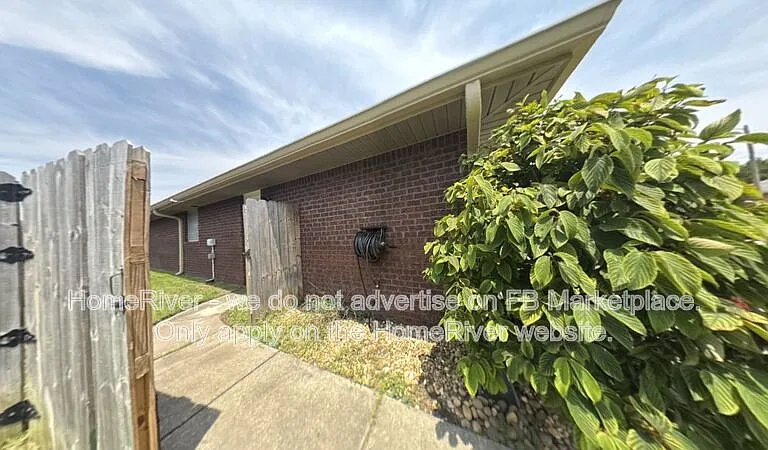 1879 Bay Pine Cir — Photo 5