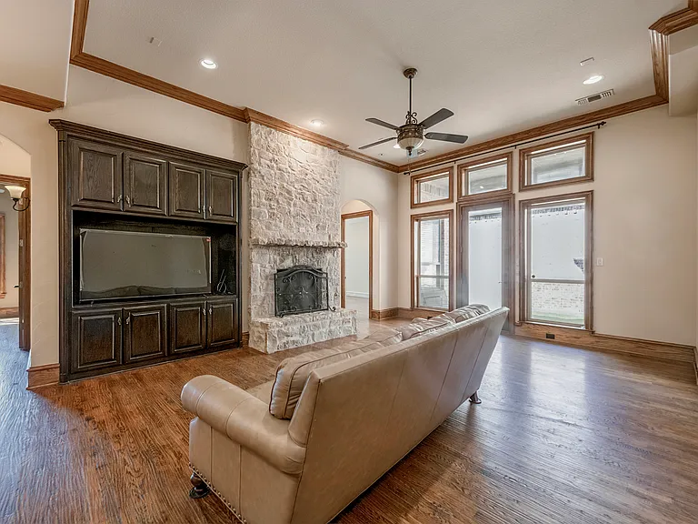 2709 White Dove Dr — Photo 7