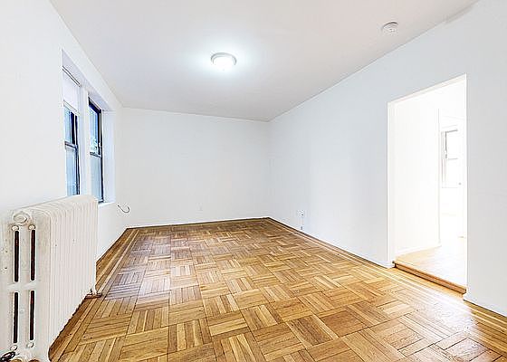 2nd image of 254 Seaman Ave APT C2