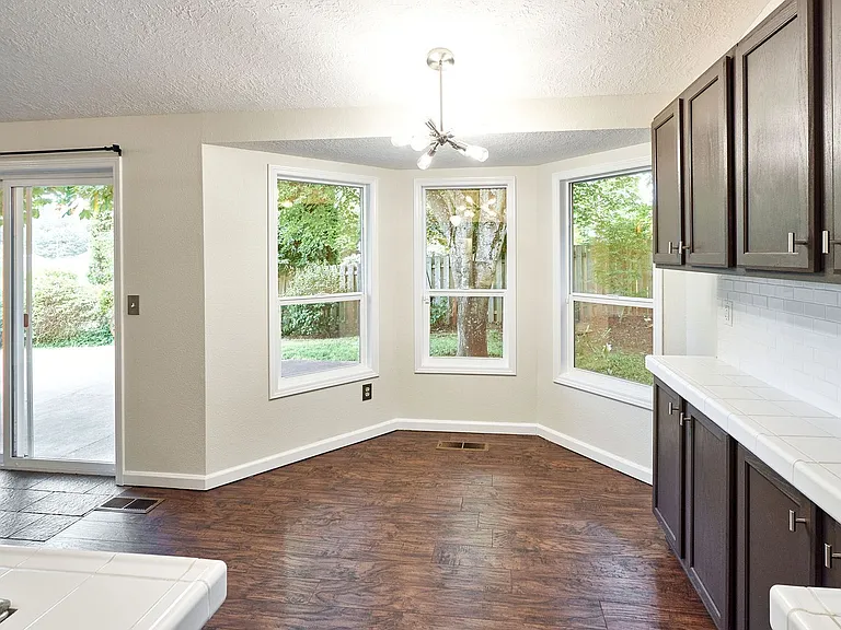 5455 Norma Ave SE — Photo 18