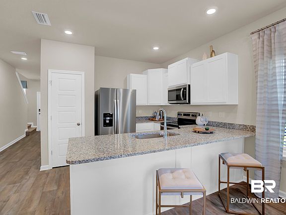 3rd image of 12848 Philadelphia Blvd #71