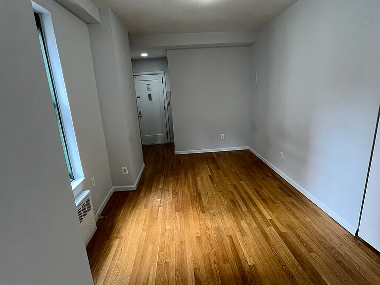 516 E 79th St #6F — Photo 3