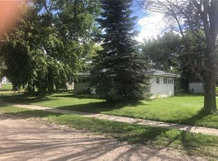 1122 Prairie Ave, Waubun, MN 56589
