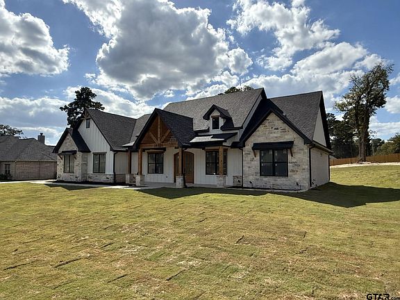 2nd image of 14406 Woodland Creek Dr