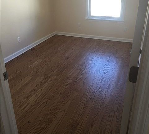 4th image of 10203 163rd Dr