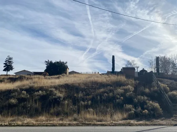22204 Mariposa Rd #170, Tehachapi, CA 93561