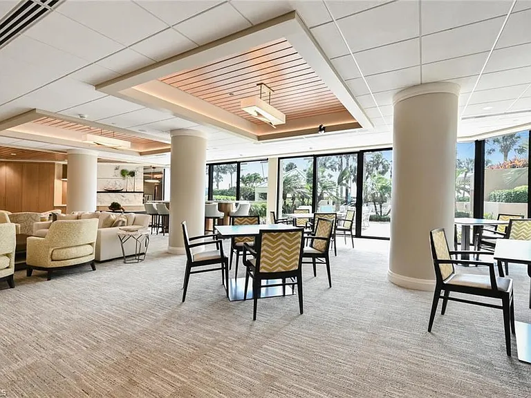 4551 Gulf Shore Blvd N #1001 — Photo 33