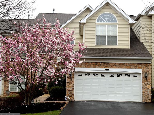 211 Silverbell Ct