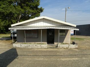 6121 Andrews Ave, Ozark, AL 36360