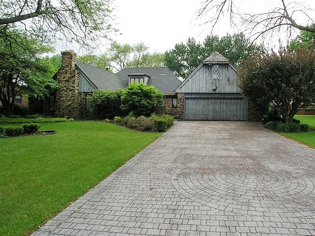 1st image of 15000 Meadow Ln