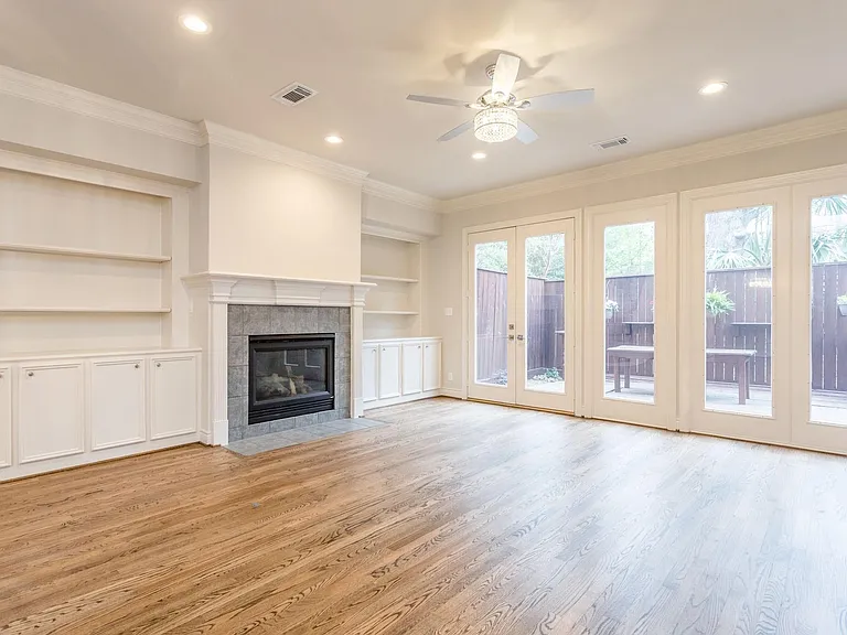 2504 Park St #B — Photo 7