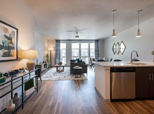 Westminster Row, Westminster, CO 80031