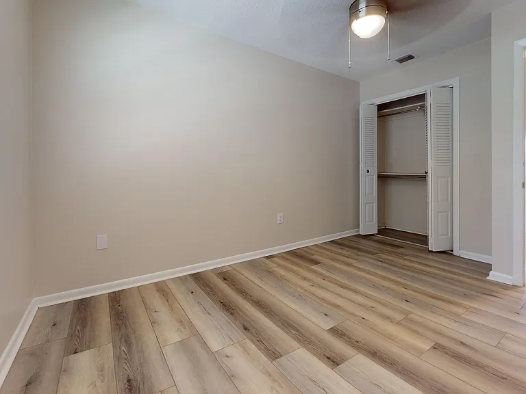 The Henry Apartments — Photo 54