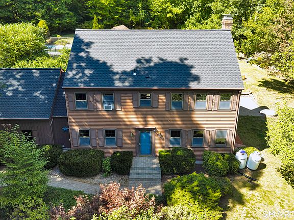 3rd image of 551 Tolland Stage Road