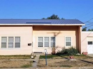 205 S 8th St, Thermopolis, WY 82443