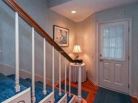 3rd image of 31 Shipyard Dr APT E2