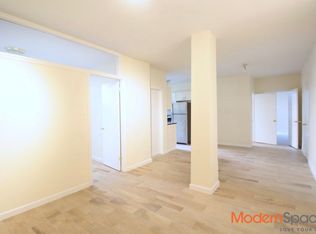 24-24 28th St #LLA, Astoria, NY 11102