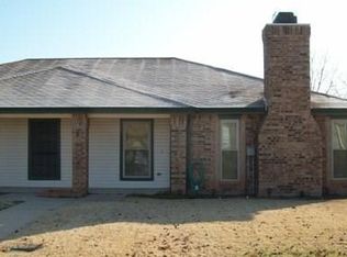 5720 Westchase Dr, North Richland Hills, TX 76180