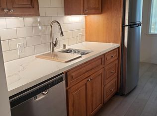 530 University Ave APT 3, Los Gatos, CA 95032